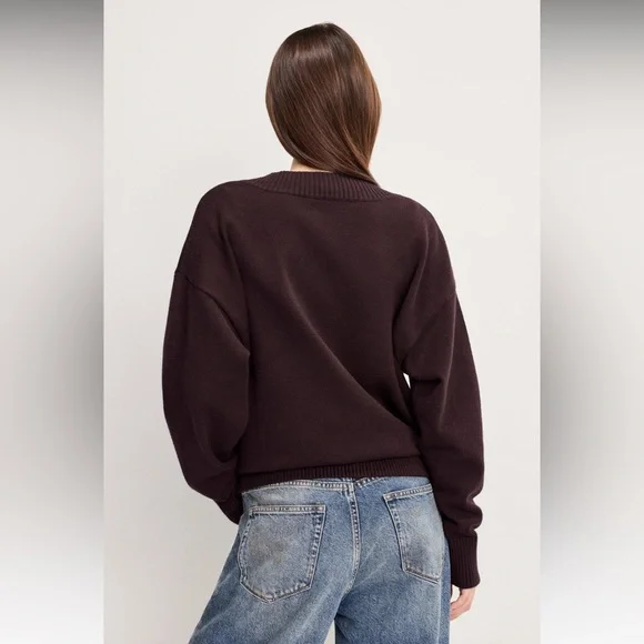 Good American Relaxed Deep V-neck Sweater - Picture 4 of 12